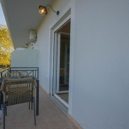 Ariadni Apartments Dassia Bagian luar foto