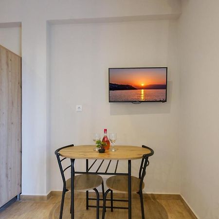 Ariadni Apartments Dassia Bagian luar foto